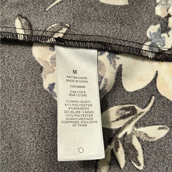 Dynamite Collarless Floral Blazer Black M - Picture 5 of 5